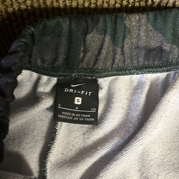 Army joggers. Size Sm with drawstrings - Picture 3 of 3